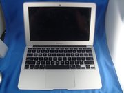 NEW  MacBook Air 11.6inch core i5 1.8GHz 4GB 256GB (2011)